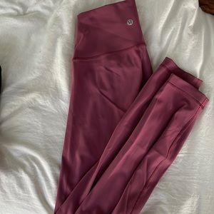 Lululemon size 2 leggings in mauve pink color